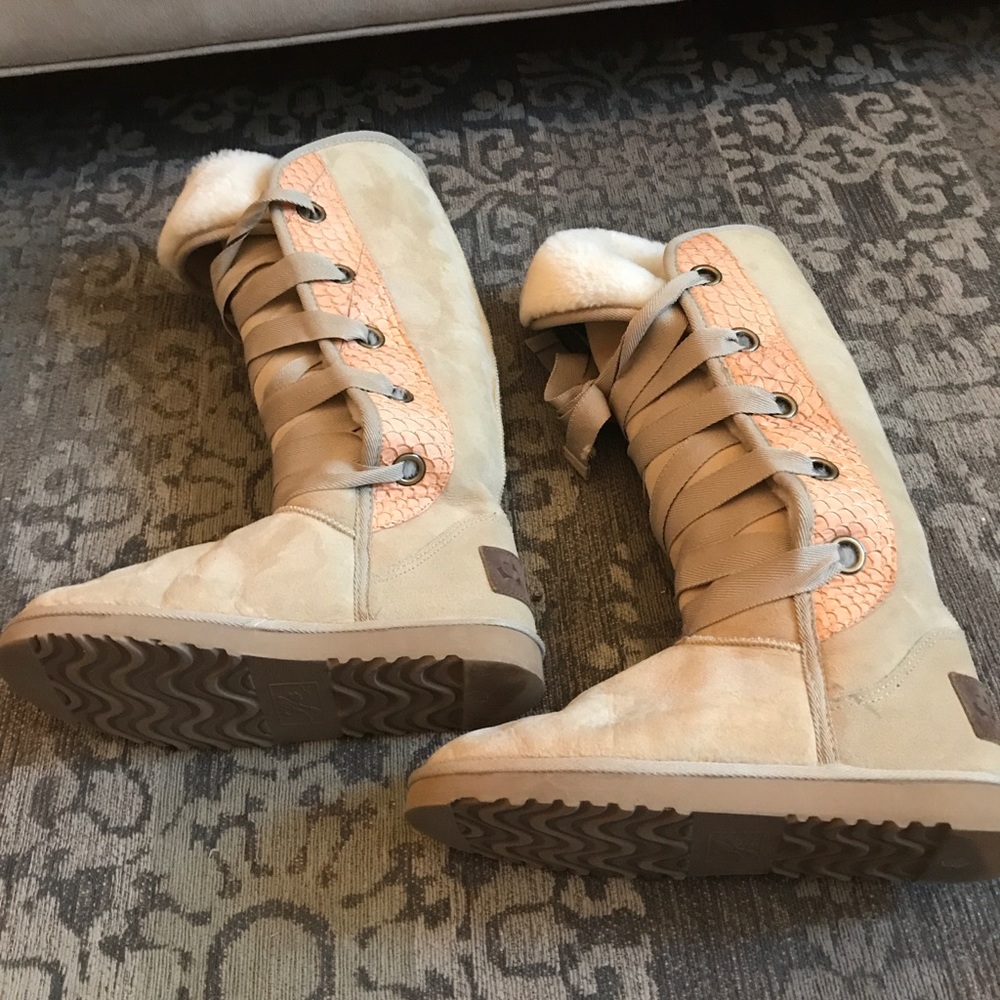 Love from Australia lace up shearling boots